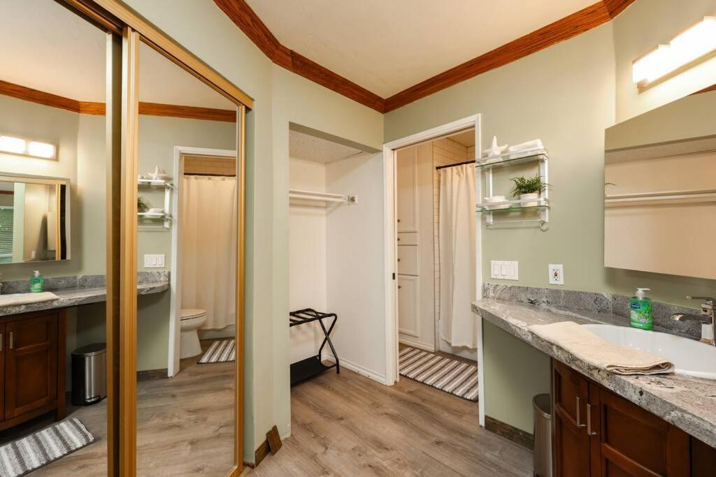 Chic Condo Steps From Petco Park San Diego Exterior foto